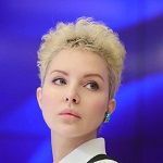 В человеке нужно воспитывать правильное понимание окружающей реальности