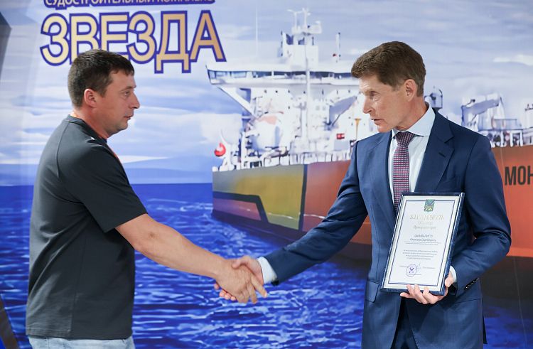 Кожемяко поздравил коллектив ССК «Звезда» в преддверии Дня кораблестроителя